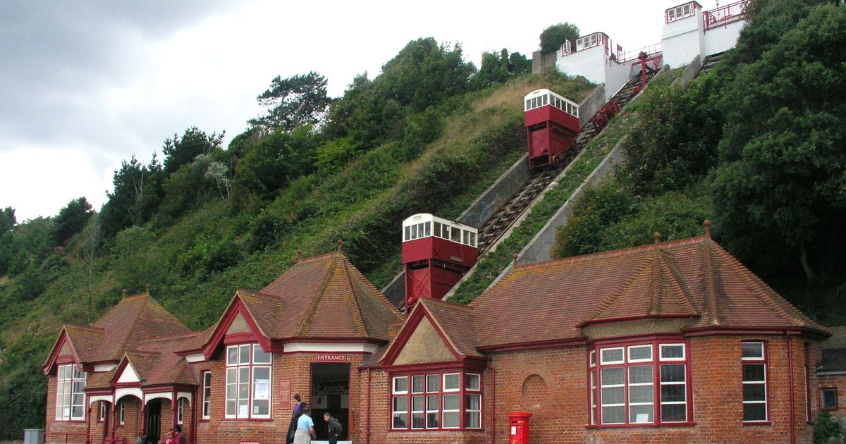 Folkestone-Leas-Lift.jpg